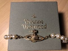 -Vivienne Westwood(上海来福士广场店)