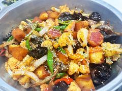 -马克力木手抓炕锅烤羊肉(盐湖一小区店)