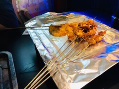 -西街夜油条·麻团包乌饭