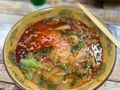 肥肠米线-火辣辣麻辣粉(桃园二巷店)