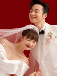 点击看大图 -至臻微拉婚纱摄影