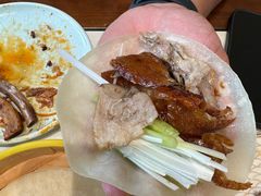 -梅利汴京烤鸭•开封豫菜地标店(东司门店)