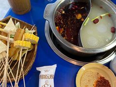 -马路边边·成都串串(翠柏路店)