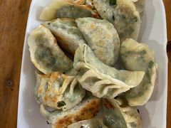 香煎韭菜饺-章记正宗南岗鱼蛋火锅