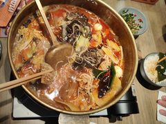 -毛肚向右·川渝毛肚王(经开永旺店)