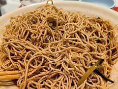 -肥肥虾庄·金牌油焖大虾(汉口城市广场店)
