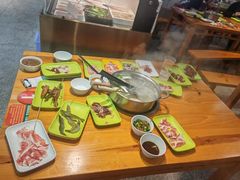 -养牛邓·潮汕牛肉海鲜自助火锅(广州店)