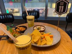 自制鹰嘴豆泥-Moka Bros 摩卡站(西单大悦城店)