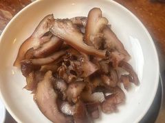 -老鼎万春卤菜(五代传承创始老店)