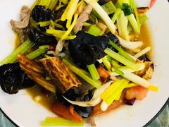 -丁里羊肉小镇(天鹅湖总店)