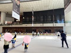 -冰纷万象滑冰场(深圳万象城店)