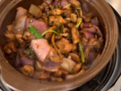 -胡须佬鸡煲四季火锅店(石厦西村直营店)