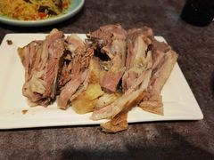 手抓羊肉-贯贯吉·清真餐厅(浙江中路店)