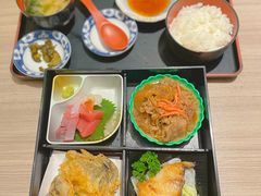 -小山日本料理(兴业太古汇店)
