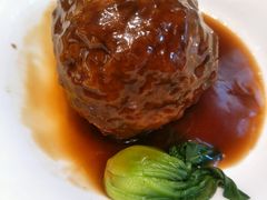 红烧狮子头-乾隆美食·本帮菜(黄河路店)