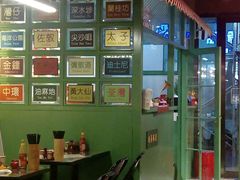 -莅香岛港式餐厅(滨江道店)