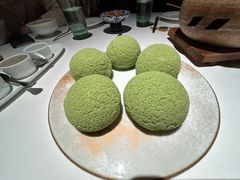 -新荣记(BFC外滩金融中心店)