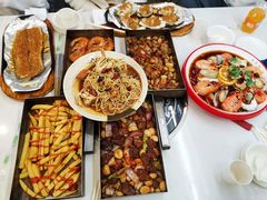 -老东镇啤酒屋海鲜加工·蒸汽海鲜·海鲜烧烤(台东店)