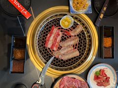 -極屋鮨牛 · 烧肉酒场(时代C馆店)