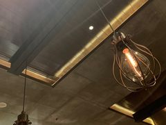 -恰餐厅及酒吧 CHAR Bar & Grill (北京丽都皇冠假日店)