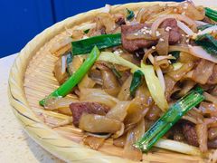 干炒牛河-明腾壹间茶餐厅(新都会花园广场店)
