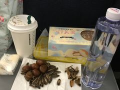 -星巴克(北京南站第三店)