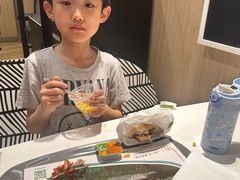 -麦当劳(虹桥南丰城店)
