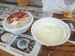 -周大娘牛乳(旧寨古村总店)