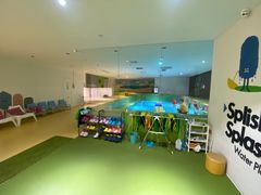 -爱睿思儿童早教亲子游泳(万象城店)