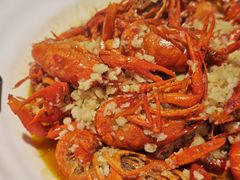 -龙巢盱眙龙虾·牛蛙·烧烤宵夜(八卦岭店)