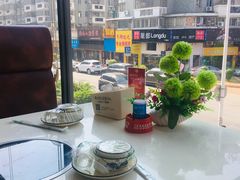 靠窗位-鑫悦楼煎蟹·16年海鲜大排档