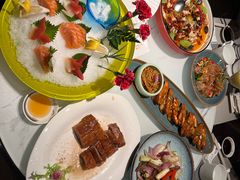 -江上荟·创意中国菜(绿地缤纷城店)