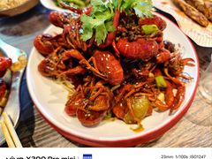 -老街烧烤大排档·地道湖北菜·龙虾馆(汉口火车站店)