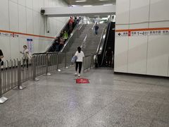 -常熟路(地铁站)