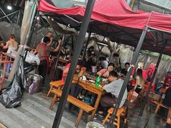 -正南齊北重庆老火锅(光华村直营店)