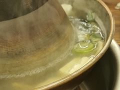 -洞庭洲·防空洞火锅·烧烤·铜锅涮肉(新百广场店)