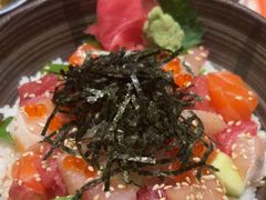 花角切杂锦鱼生饭-本源食集 日式烧肉·炉端烧(东海缤纷店)