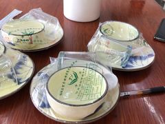-胡子饮食店