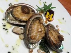 蒜蓉大连活鲍鱼-文三酒肆自助放题(新街口友谊广场店)