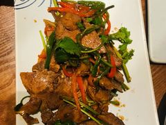 -云海肴·汽锅鸡·云南菜(天山百盛优客店)