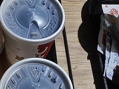 -肯德基(湾畔店)