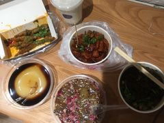 -八一路好吃街(雨田商务大厦店)