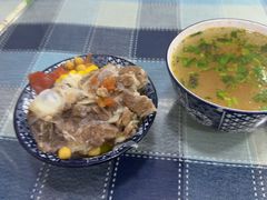 -園丁烤肉缸子肉