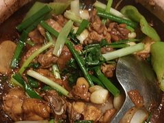 -八府香鸭·啫啫煲(华山路店)