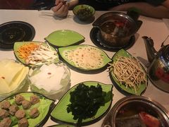 -一叶一世界·素食餐厅(锦华万达店)