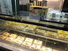 面包甜点陈列柜-泸溪河桃酥(长乐路店)