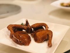 润烧BB乳鸽-利苑酒家(合景国际金融广场店)