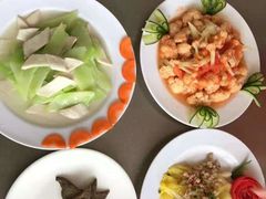 -爱的果实月嫂育婴师(世纪东方店)