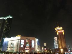 -陆家嘴空中步行连廊