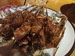烤羊肉串-唐猫庭院·千年陕菜(大唐不夜城店)